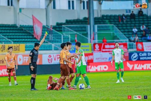 HAGL trả giá đắt, nhận án phạt nặng từ VFF sau hành động gây tranh cãi