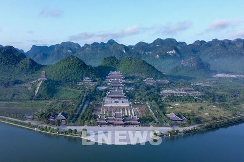 Chùa Tam Chúc: Điểm đến mùa Tết Nguyên đán Ất Tỵ 2025
