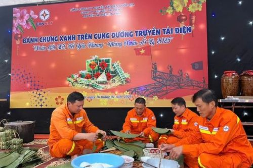 Tết sớm của những người truyền tải điện