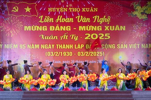 Thọ Xuân: Chương trình văn nghệ mừng Đảng mừng Xuân Ất Tỵ 2025
