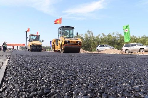 Bộ Giao thông vận tải phản hồi kiến nghị đầu tư 2 tuyến đường QL14D và QL1A