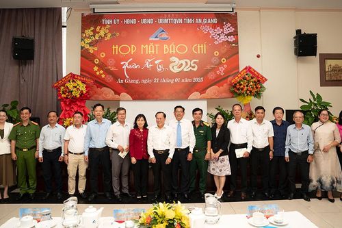 An Giang họp mặt báo chí Xuân Ất Tỵ 2025