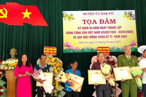Đak Pơ tọa đàm kỷ niệm 95 năm Ngày thành lập Đảng Cộng sản Việt Nam