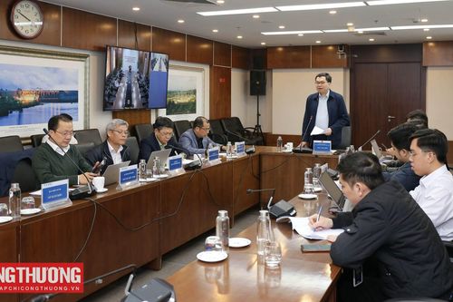 Đảm bảo cung ứng điện trong dịp Tết Nguyên đán Ất Tỵ 2025