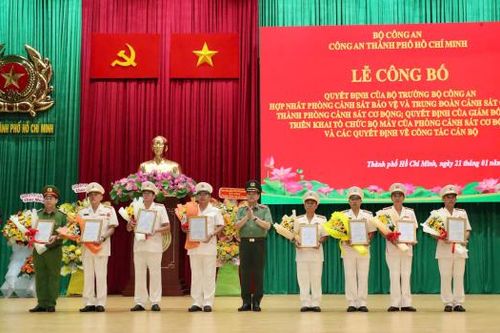 Công an TP Hồ Chí Minh hợp nhất Phòng Cảnh sát bảo vệ và Trung đoàn Cảnh sát cơ động