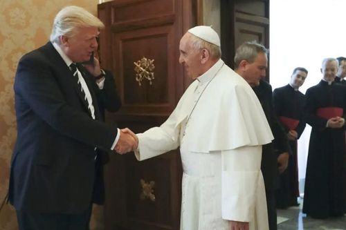 Đức Giáo hoàng gọi kế hoạch trục xuất của Donald Trump là 'ô nhục'