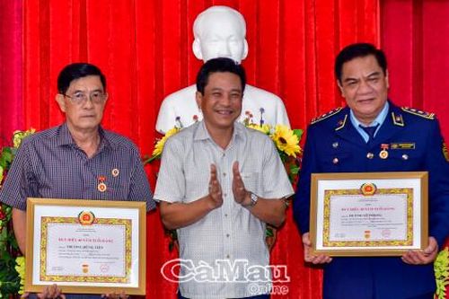 Vinh dự và tự hào là người đảng viên kiên trung của Đảng