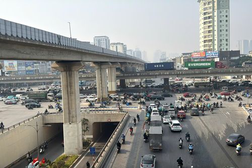 Nút giao Nguyễn Trãi- Khuất Duy Tiến: Giao thông cải thiện bất ngờ