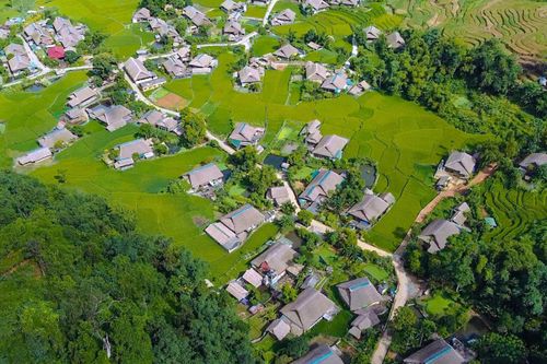 Nhiều đại diện Việt Nam được vinh danh tại Diễn đàn du lịch ASEAN 2025