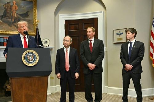 Vừa nhậm chức, ông Trump công bố quỹ 500 tỷ USD cho hạ tầng AI