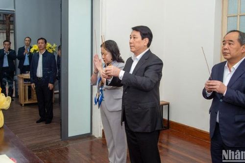 Chủ tịch nước Lương Cường chúc Tết, tri ân các đồng chí nguyên lãnh đạo Đảng, Nhà nước