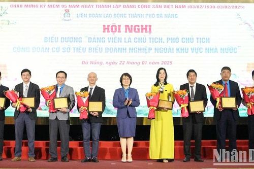 Đà Nẵng tuyên dương 35 đảng viên công đoàn cơ sở tiêu biểu