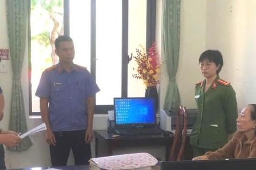 Bắt người phụ nữ 'nhận vơ' tài sản, chiếm đoạt gần 800 triệu đồng