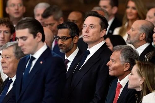 Vì sao ngành công nghệ lại 'làm thân' với chính quyền Trump 2.0?
