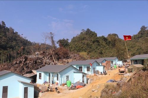 Tái thiết cuộc sống trên vùng đất hứng chịu thiên tai