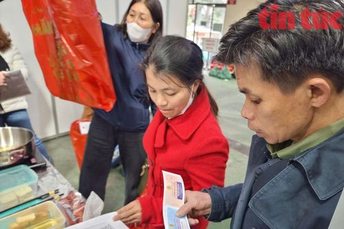 Chợ Tết Công đoàn giúp người lao động mua sắm thuận lợi, giá cả hợp lý