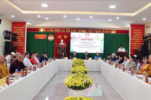Phát huy vai trò của nhân sĩ, trí thức, chức sắc tôn giáo trong kỷ nguyên mới