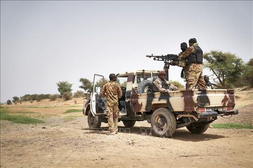 Burkina Faso, Niger và Mali thành lập lực lượng chung chống bạo lực thánh chiến
