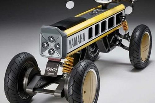 Yamaha giới thiệu xe điện có '4 chân' cực ổn định khi di chuyển trên nhiều địa hình