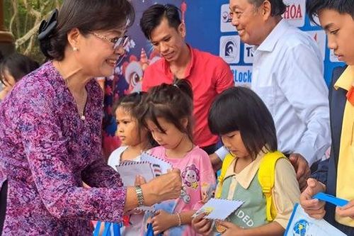 Tp.HCM trao xuân yêu thương đến 3.000 trẻ em khó khăn dịp Tết Nguyên đán