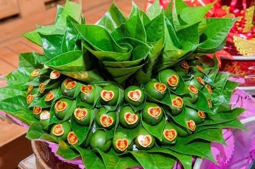 Trầu cau khi thắp hương nên đặt ngửa hay đặt úp thì đúng phong thủy?