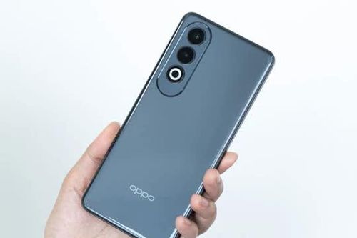 Smartphone Oppo cấu hình 'khủng', chống nước, pin 6.400 mAh, giá rẻ bất ngờ