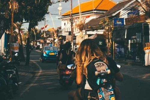 Indonesia đóng cửa 'làng Nga'