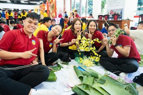 Sinh viên HUTECH vui xuân với đa dạng hoạt động ý nghĩa