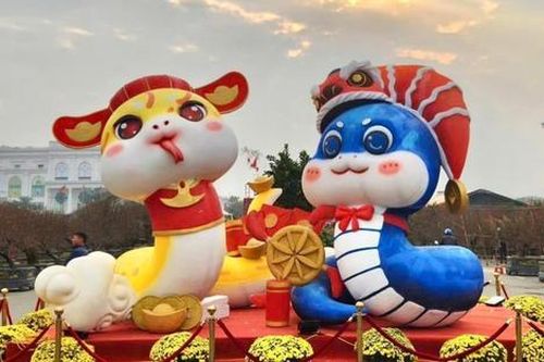 Linh vật ở Phú Thọ được bình chọn là 'hoa hậu rắn' năm 2025