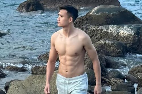 Hoàng Đức và các cầu thủ độc thân khiến hội chị em mê mệt