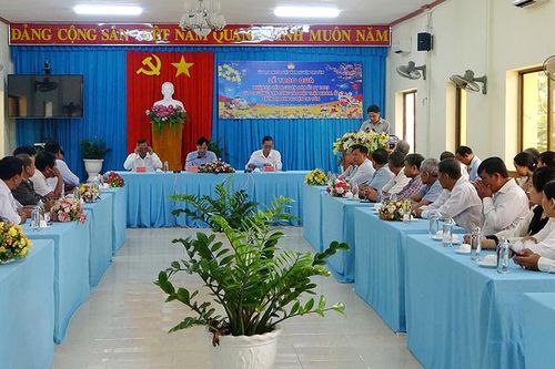 Họp mặt Ban Công tác mặt trận khóm, ấp trên địa bàn huyện Tri Tôn