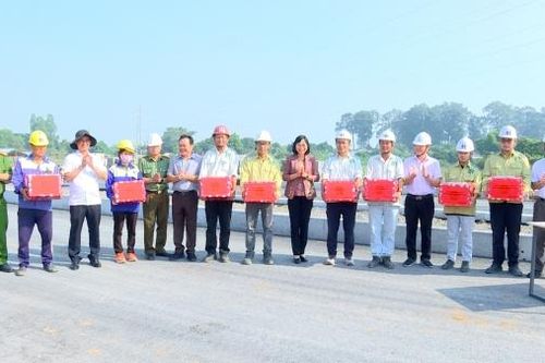 Lãnh đạo tỉnh thăm, chúc Tết tại các dự án trọng điểm của Đồng Nai