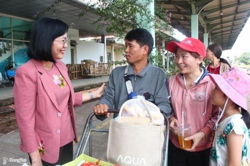 Lo cho người dân cái Tết đủ đầy, yên vui