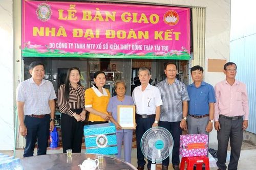 Kỳ 2: Đoàn kết - tự nhiên và trong sáng