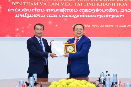 Lãnh đạo tỉnh Khánh Hòa tiếp đoàn công tác tỉnh Champasak