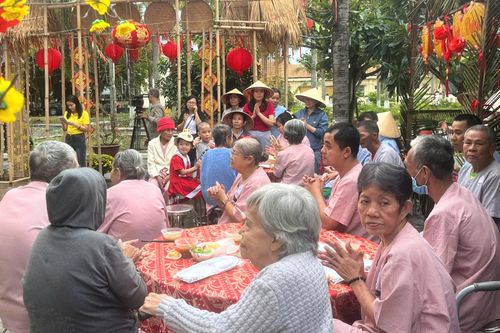 Tết đầm ấm dành cho đối tượng bảo trợ xã hội