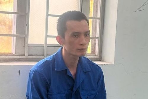 Bị bắt vì bán ma túy tại nhà
