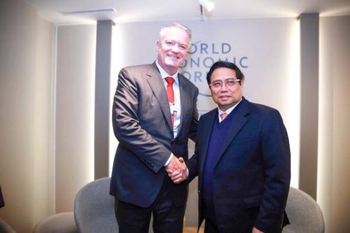 Thủ tướng đề nghị OECD tạo điều kiện để Việt Nam cử các chuyên gia, cán bộ làm việc tại Ban Thư ký OECD