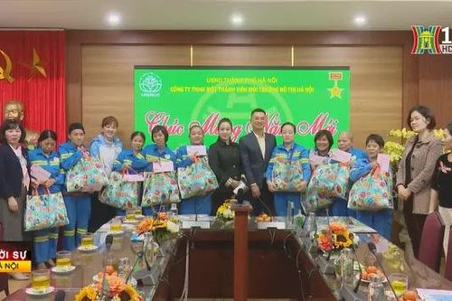 Hội LHPN Hà Nội chúc tết Công ty Môi trường Đô thị