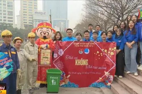 Người dân Thủ đô 'thả cá không thả túi ni-lon'