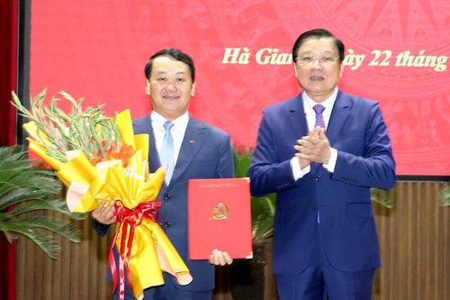 Bộ trưởng, Chủ nhiệm Ủy ban Dân tộc Hầu A Lềnh làm Bí thư Tỉnh ủy Hà Giang