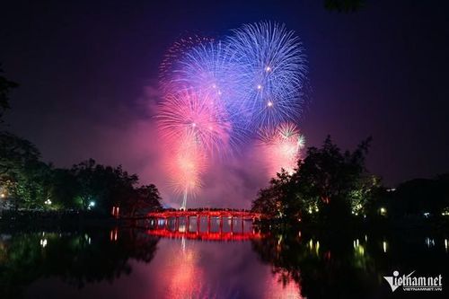 Tin tối 22/1: Chi tiết 30 điểm bắn pháo hoa Tết Nguyên đán 2025 tại Hà Nội; Ca sĩ Hồng Nhung thông báo bị ung thư với người hâm mộ