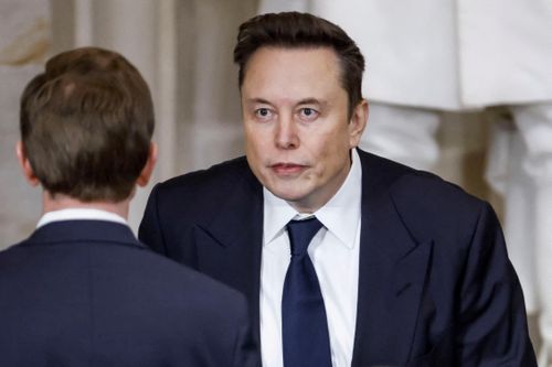 Elon Musk 'chê' dự án AI 500 tỷ USD của ông Trump