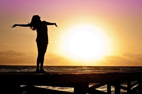 Cô gái thoát chứng 'nghiện mềm' bằng cách sống chánh niệm