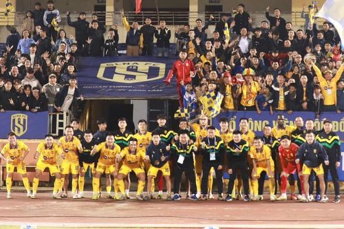 SLNA đánh bại Bình Dương vào phút chót, có chiến thắng đầu tiên ở V-League mùa này