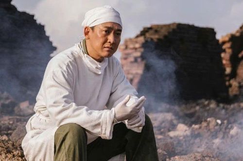 Vai diễn đầy cảm xúc trong phim 'Mưa đỏ'