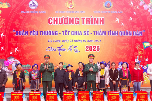 Chương trình 'Xuân yêu thương - Tết chia sẻ, thắm tình quân dân' tại TP Hạ Long (Quảng Ninh)