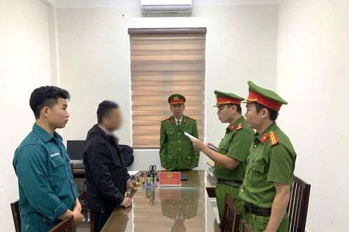Bắt 2 đối tượng đưa, nhận hối lộ để làm nhanh thủ tục đất đai