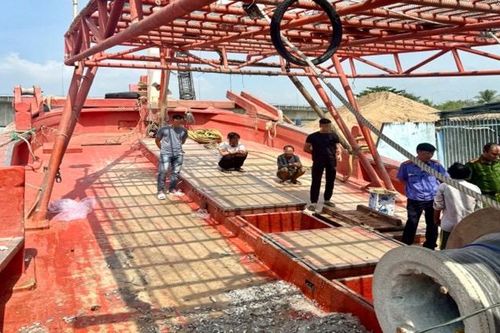 Khởi tố 6 người sát hại một ngư phủ rồi vứt xác xuống biển phi tang