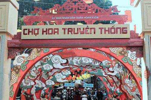 Chợ hoa Hàng Lược vắng bóng cây 'khủng'